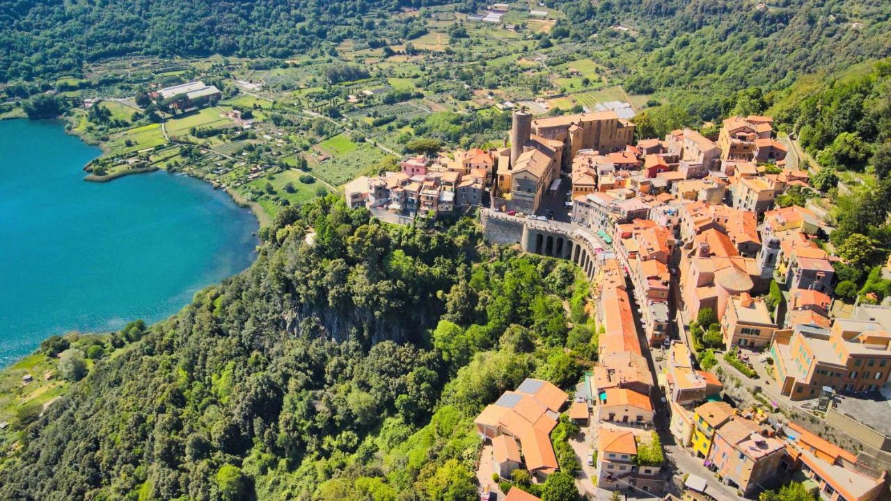 Suite Sul Lago Nemi Bagian luar foto